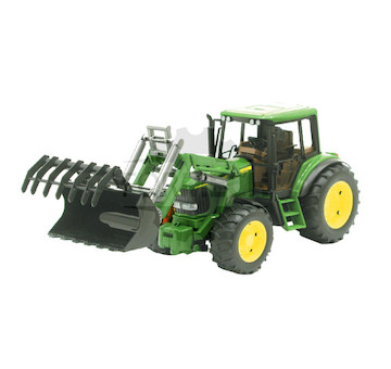 John Deere 6920 S čelním nakladačem